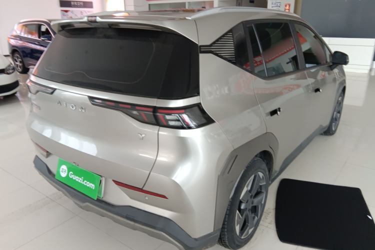 Used AION Y 2022 70 Intelligent Edition Lithium Iron Phosphate Rear Right 45 Deg