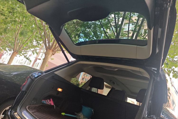 Used Hongqi HS7 2022 2.0T DCT Two-Wheel Drive Smart Connect Flagship Edition Five Seats
