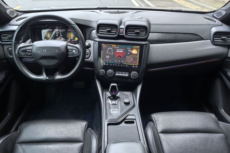 Used Lynk & Co 03 2022 2.0TD DCT JingPro
