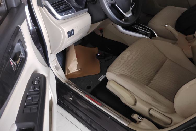 Used Honda Crider 2015 1.8L automatic luxury edition