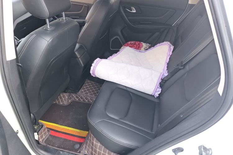 Used Bestune X40 2019 1.6L Automatic Luxury Version China V Emission Standard
