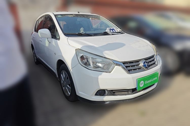Used Venucia R50 2013 1.6L Manual Fashion Edition