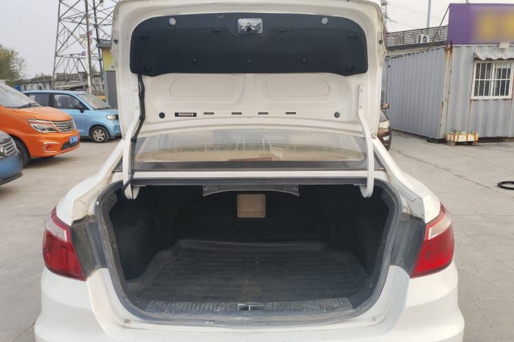 Used CHANGAN Eado 2015 1.6L Manual Luxury Model China V Standard Trunk