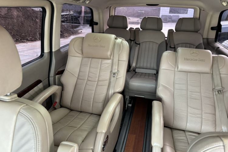 Used Mercedes-Benz Viano 2015 3.0L Partner Edition