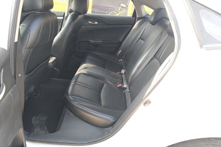 Used Honda Civic 2016 180TURBO CVT Comfort Version
