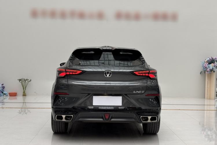 Used CHANGAN UNI-T 2023 Second-Generation 1.5T Prestige Model Exterior 12