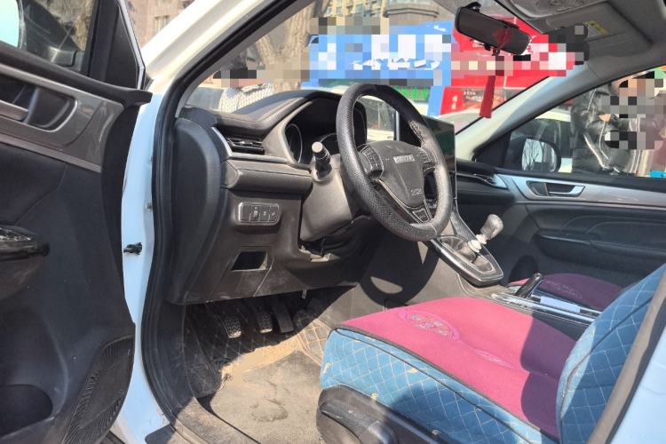 Used Haval M6 2023 PLUS 1.5T Manual Luxury Smart Connectivity Model