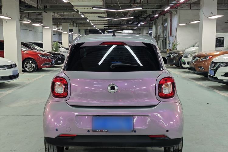 Used smart forfour 2016 1.0L 52 kW Dynamic Edition