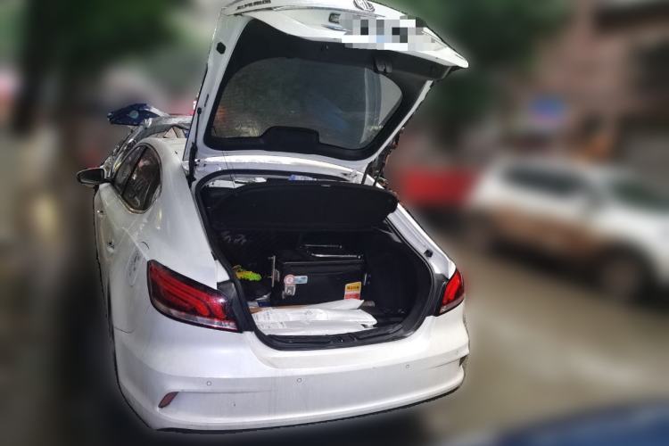 Used MG 6 2017 20T Manual Luxury Smart Connect Version China V Standard