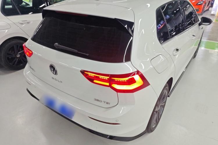 Used Volkswagen Golf 2023 Facelift 280TSI DSG R-Line Lite Rear Right 45 Deg