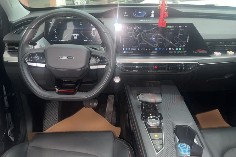 Used CHANGAN OSHAN Z6 2022 Blue Whale 1.5T DCT Smart Edition
