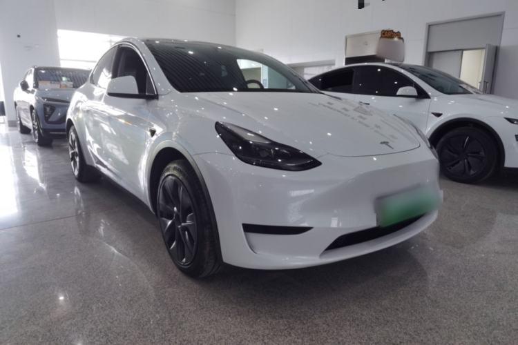 Used Tesla Model Y 2024 Rear-Wheel-Drive Version
