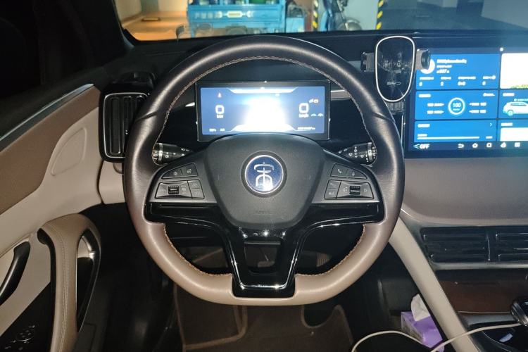 Used BYD Song Pro New Energy 2023 Champion Edition DM-i 110KM Beyond Model Steering Wheel