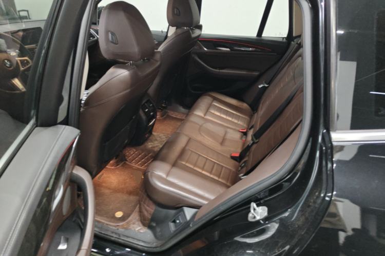 Used BMW X3 2021 xDrive30i Luxury Model with M Sport Package
