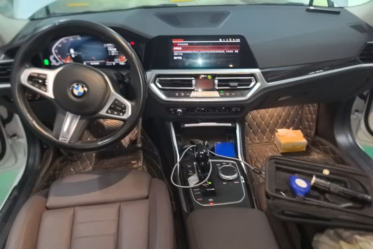 Used BMW 3 Series 2021 Second Facelift 325Li M Sport Package
