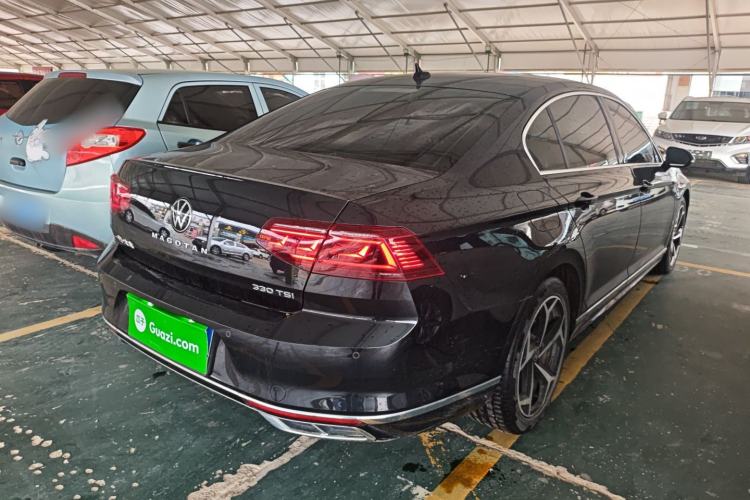 Used Volkswagen Magotan 2023 2 Million Units Commemorative Edition 330TSI DSG Luxury Version