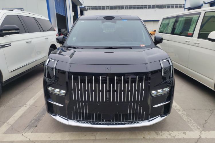 Used Zeekr 009 2024 Six-Seat Executive Version 4WD 108 kWh