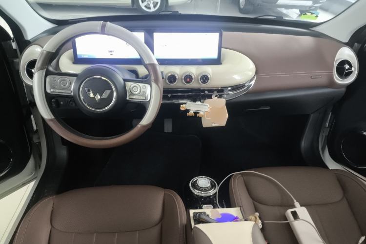 Used Wuling Bingo 2023 333 km Lingxi Connected+ Version
