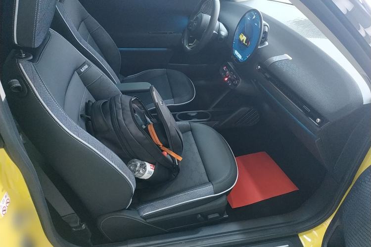 Used MINI Electric MINI COOPER 2024 452km COOPER SE Artist