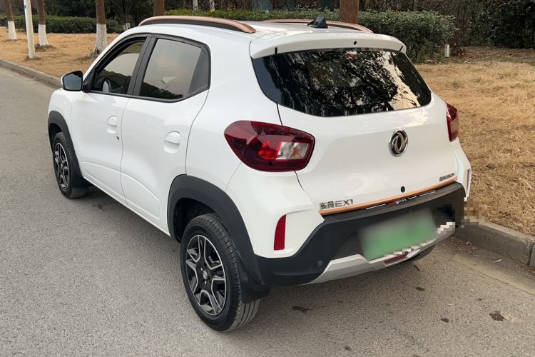 Used Dongfeng NAMMI BOX 2022 Chasing Wind Edition 331 km Standard Model
