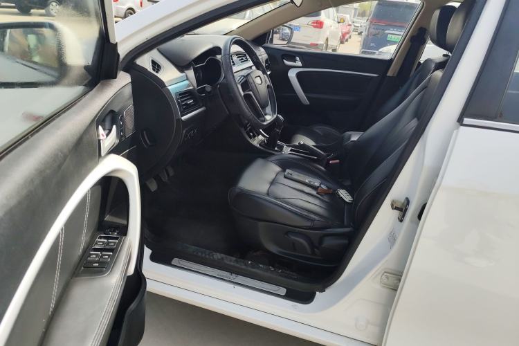 Used Geely Auto Emgrand 2017 Sedan Million Edition 1.5L Manual Upward Connect Version