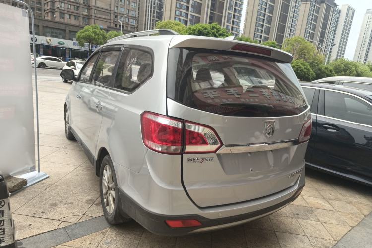Used Baojun 730 2014 1.5L Manual Luxury Navigation ESP Version 7 Seats Rear Left 45 Deg