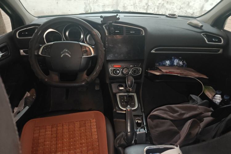Used Citroen C4L 2013 1.6 THP Automatic Impression Edition
