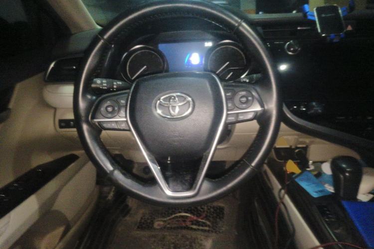 Used Toyota Camry 2019 2.0G Luxury Edition China VI Standard