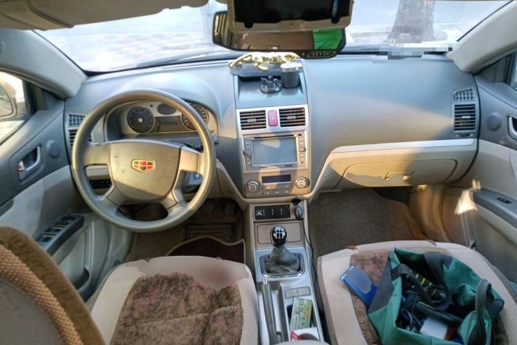 Used Geely Auto Classic Emgrand 2013 Sedan 1.8L Manual Elite CNG Model
