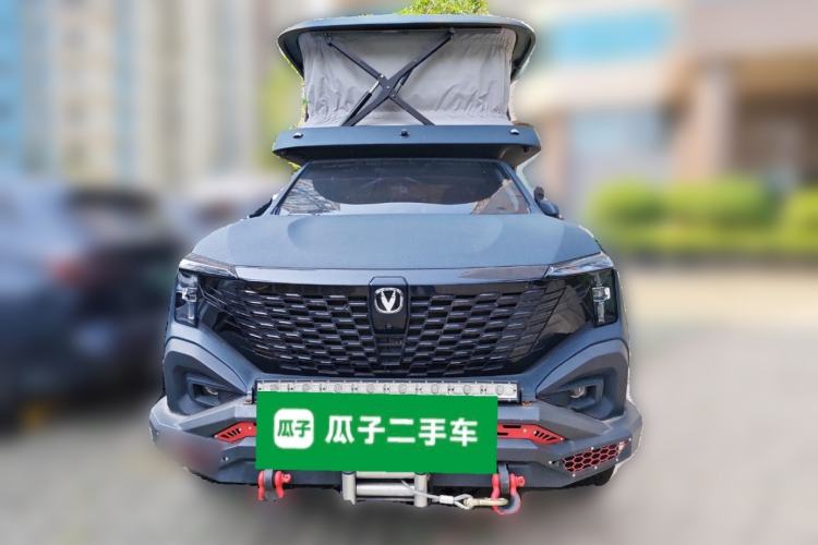 Used CHANGAN Hunter 2024 Knight Edition Flagship Model Dual-Motor All-Wheel Drive Standard Box
