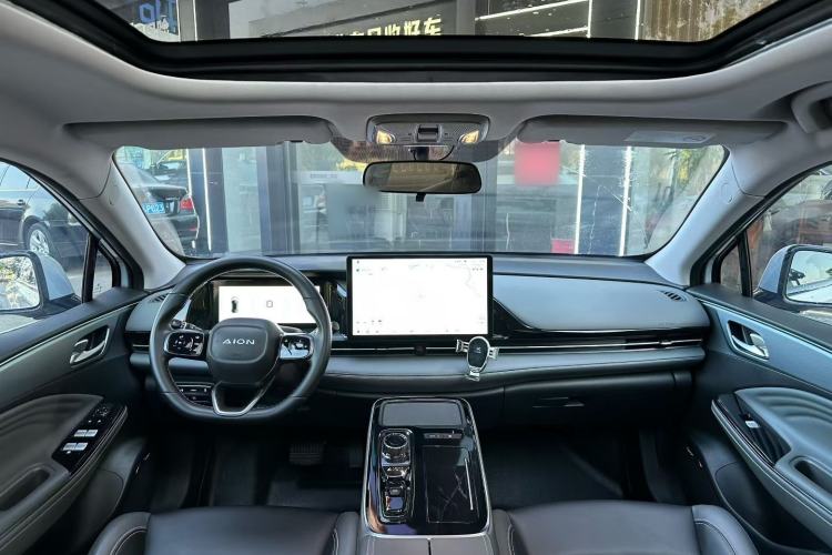 Used AION S Plus 2023 70 Enjoyment Edition Ternary Lithium Interior 5