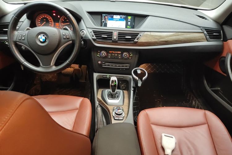 Used BMW X1 2012 xDrive28i
