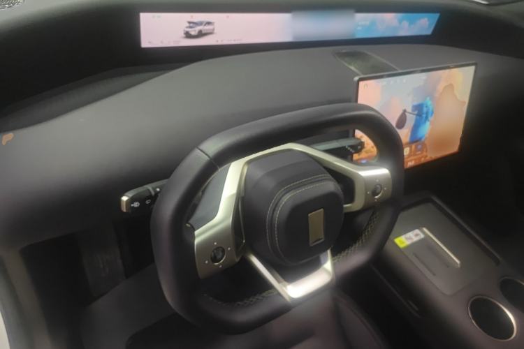 Used Avatr 07 2024 Pro+ All-Electric Version Center Console