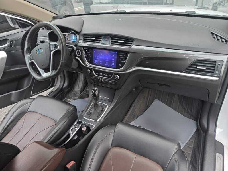 Used Geely Auto Emgrand 2017 Hatchback RS Million Edition 1.5L CVT Upward Version — 9