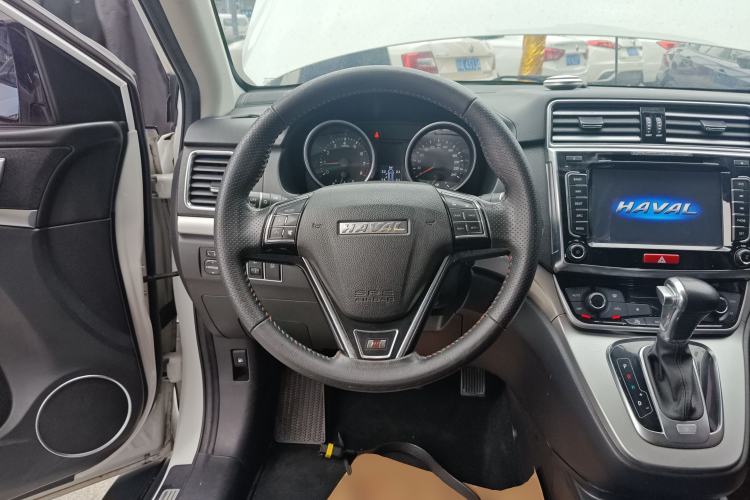 Used Haval H6 2015 Sport Edition 1.5T Automatic Two-Wheel Drive Luxury Model Steering Wheel