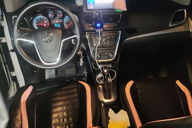 Used Buick Encore 2014 1.4T Automatic Two-Wheel Drive Urban Elite Model Center Console