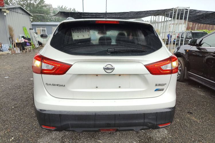 Used Nissan Qashqai 2017 2.0L CVT Smart Enjoyment Version China VI Standard