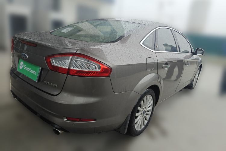 Used Ford Mondeo 2011 2.3L Luxury Model
