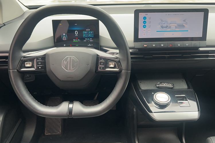 Used MG 4 EV 2022 520 km Flagship Edition
