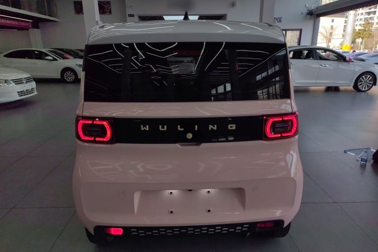 Used Wuling Hongguang MINIEV 2022 Macaron Premium Model – Lithium Iron Phosphate
