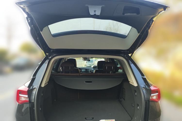 Used Buick Envision 2021 532T Two-Wheel-Drive Elite Version Trunk