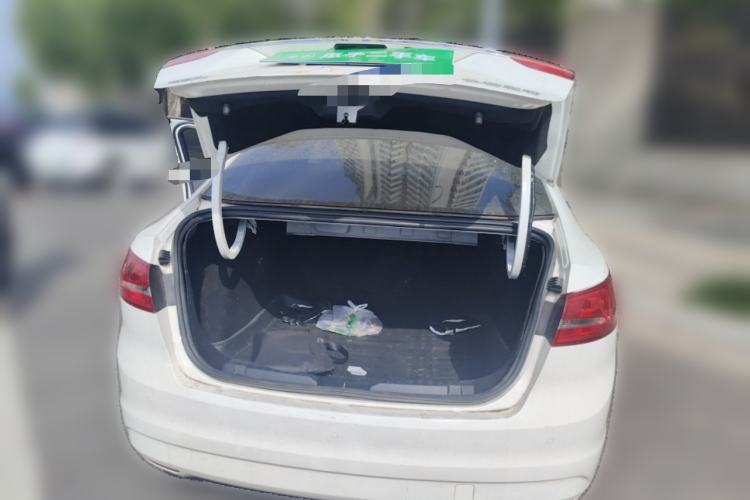 Used Ford Escort 2015 1.5L Automatic Fashion Model Trunk