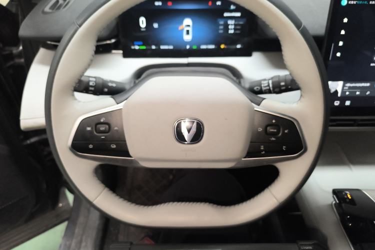 Used CHANGAN UNI-Z New Energy 2024 Blue Whale Smart Electric iDD 125km Beyond Edition
