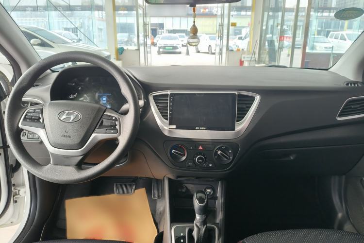 Used Hyundai Verna (new generation) 2020 1.4L CVT GLS Cool Edition
