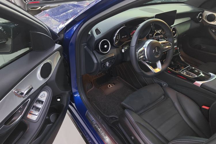 Used Mercedes-Benz C-Class 2019 C 260 Sport Edition Driver Seat