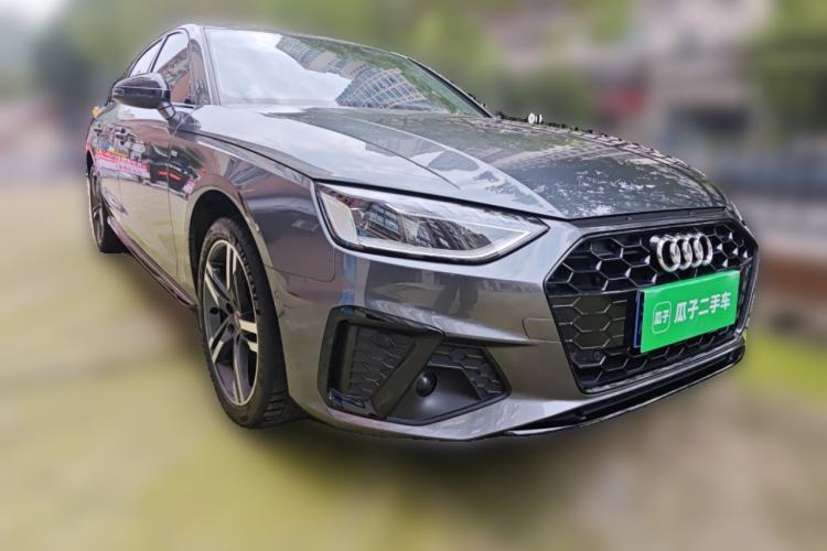 Used Audi A4L 2022 40 TFSI Luxury Dynamic Model