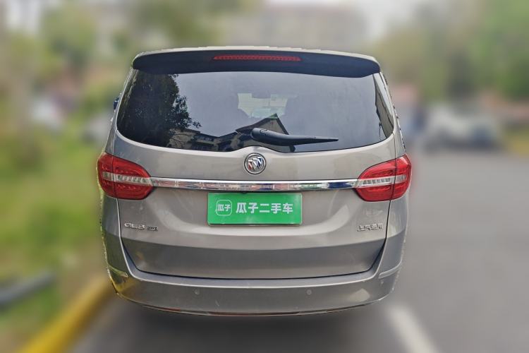 Used Buick GL8 2018 28T Luxury Model China VI Standard Rear