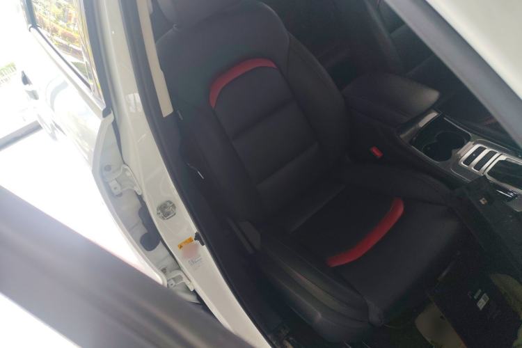 Used CHANGAN CS55 2017 1.5T Automatic Colorful Edition
