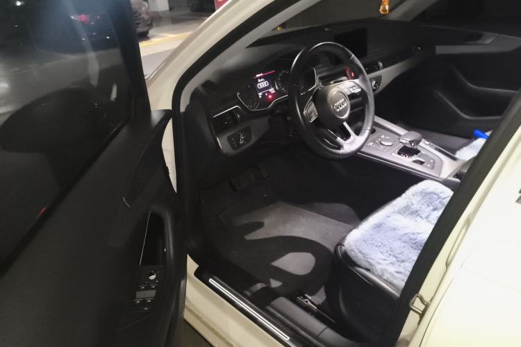 Used Audi A4L 2019 40 TFSI Ambition China VI