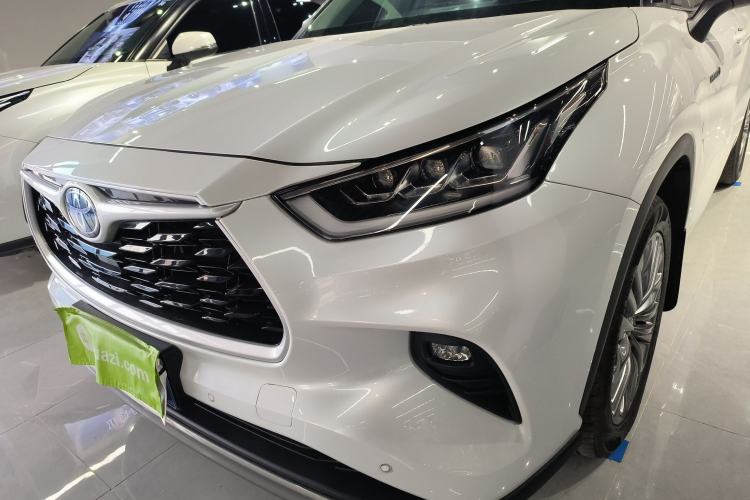 Used Toyota Highlander 2022 Dual-Engine 2.5L Four-Wheel Drive Prestige Version 7 Seats
